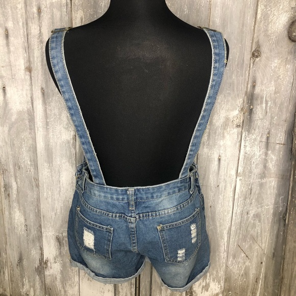 Short overalls - Picture 3 of 4